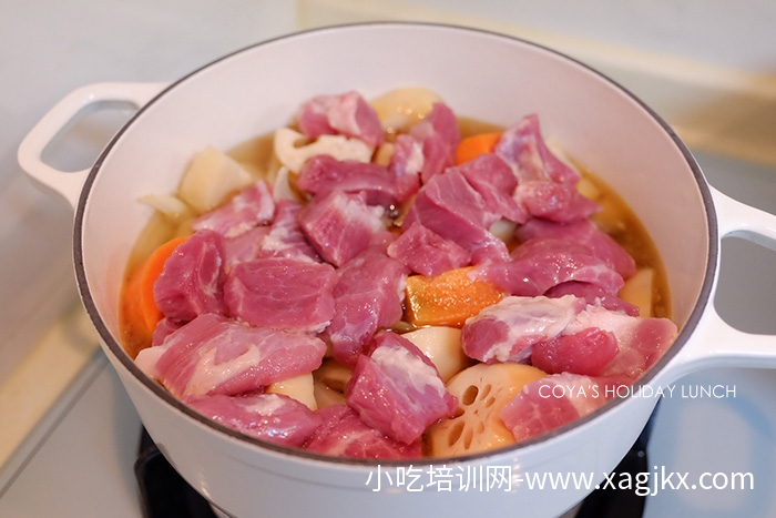 [食谱] 莲藕炖肉 (马铃薯炖肉也适用)-【制作方式】