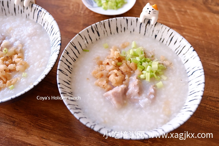 [食谱] 排骨粥。简单熬煮绵密又滑顺入口的排骨粥 (不含高汤块、拒绝味精)[制作方式】