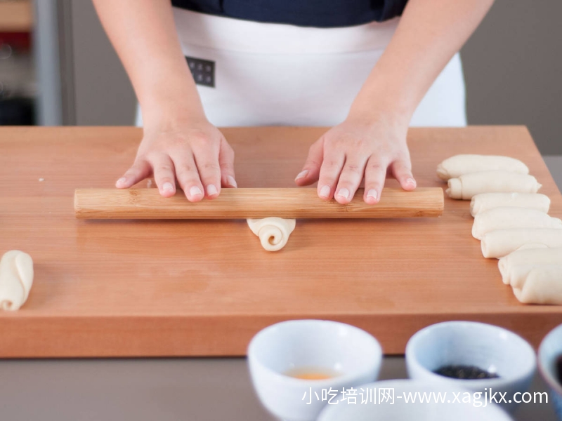 红豆沙月饼[制作方式】